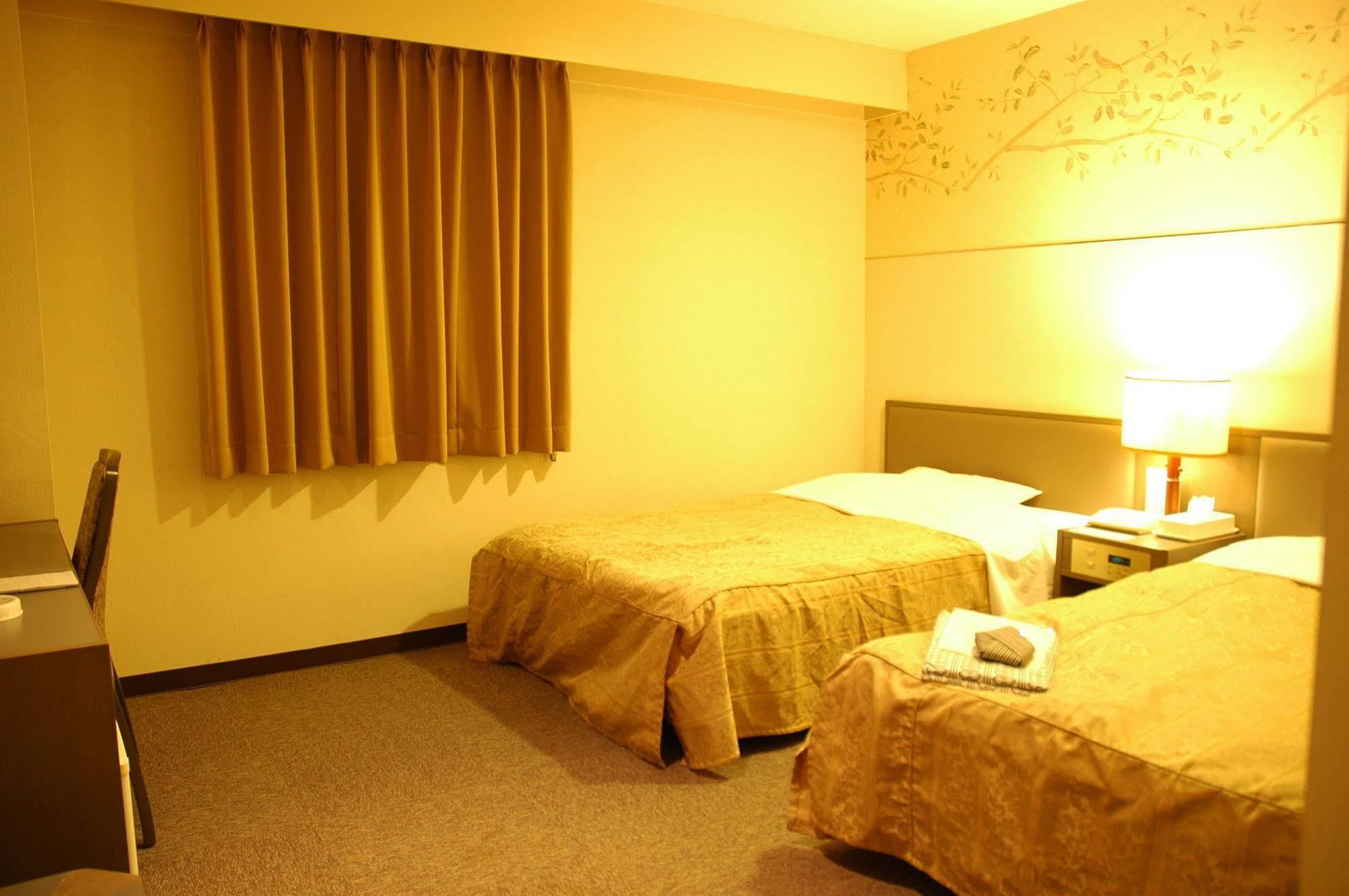 Hotel Heart Inn Hakodate Bagian luar foto