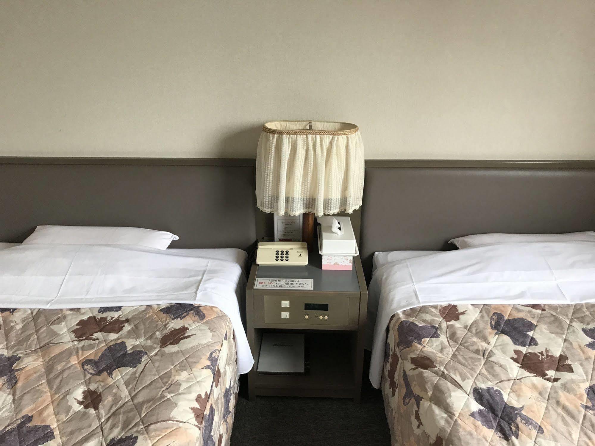 Hotel Heart Inn Hakodate Bagian luar foto