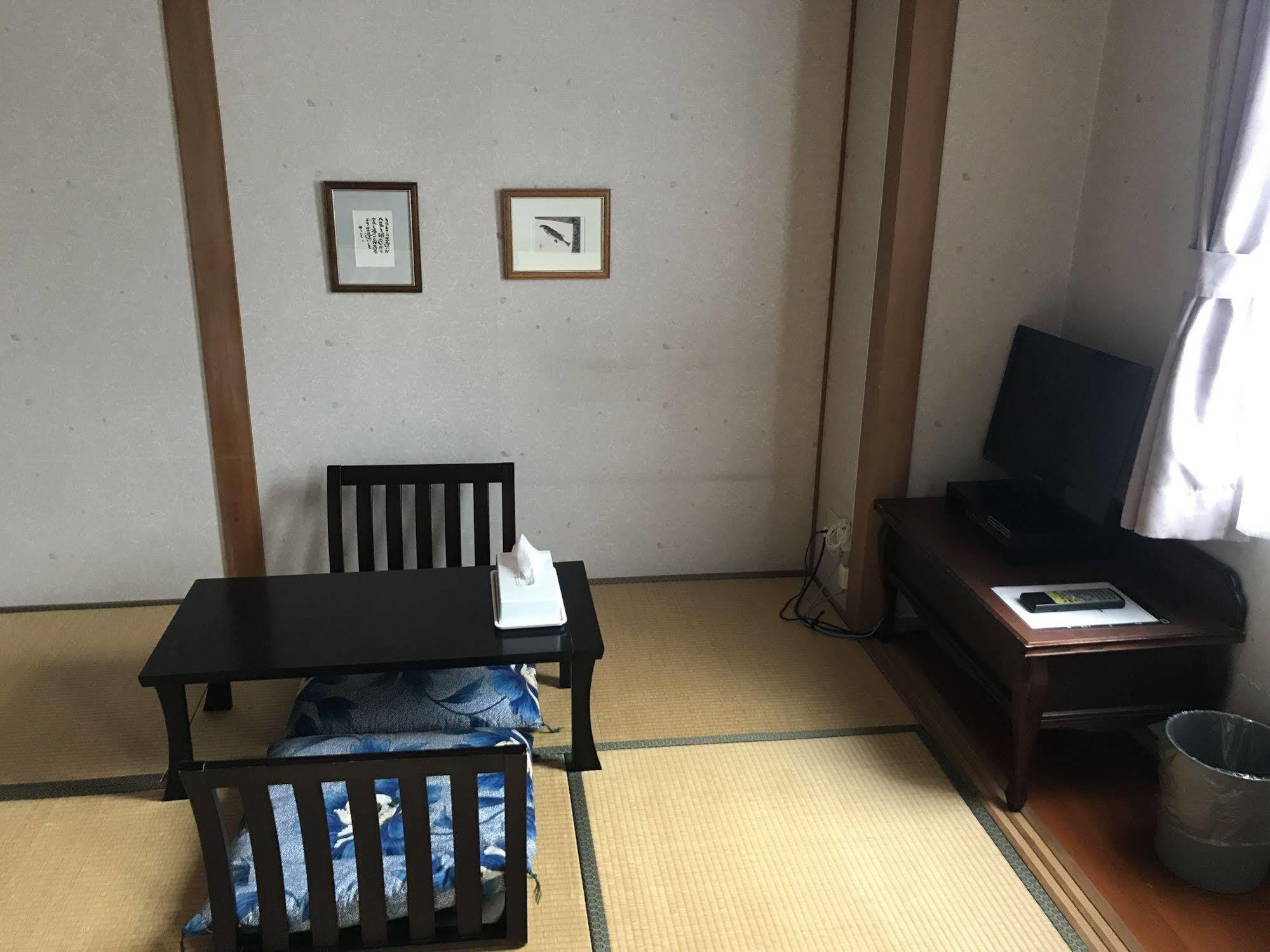Hotel Heart Inn Hakodate Bagian luar foto